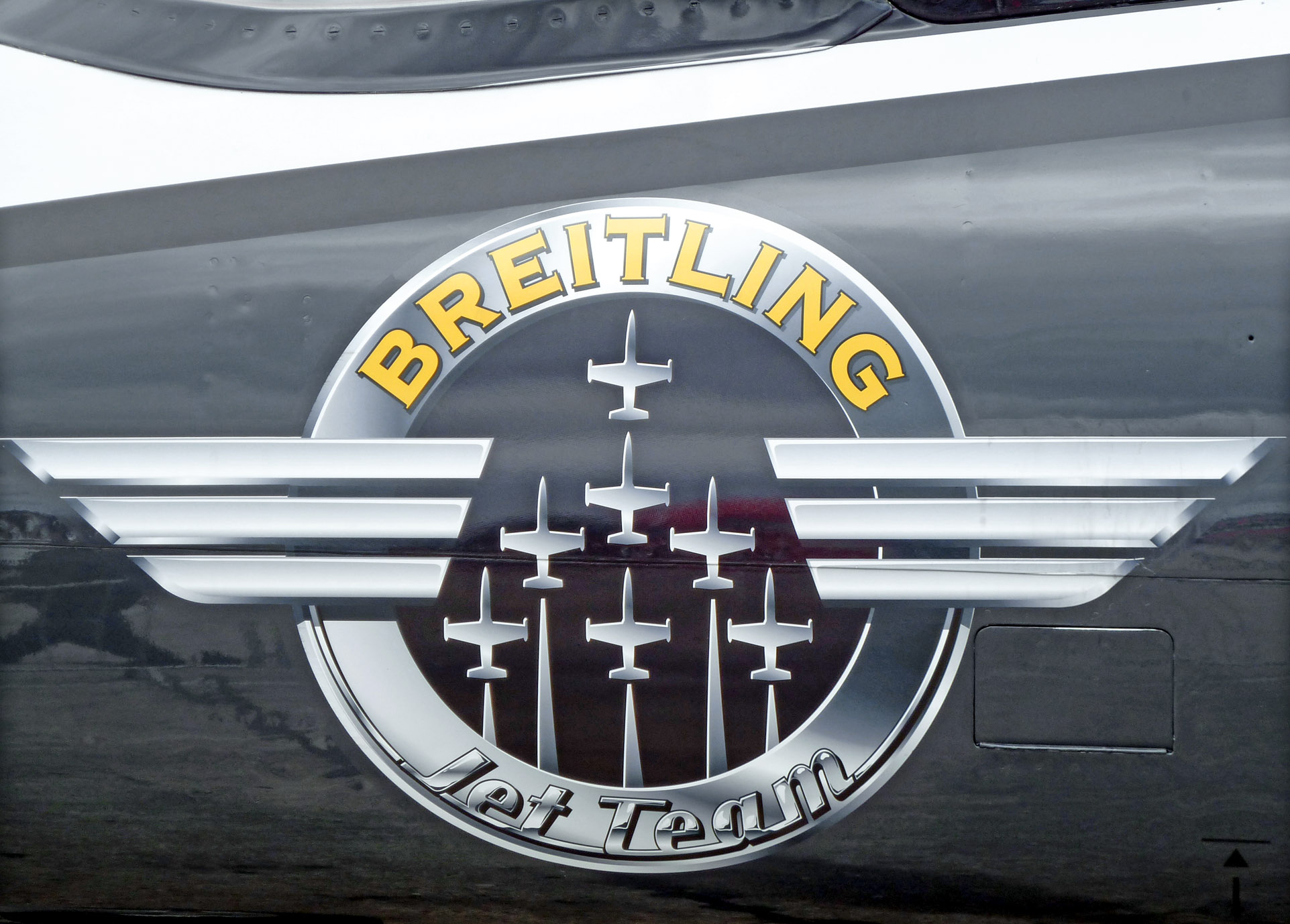 Breitling Jet Team logo using Kelvinized